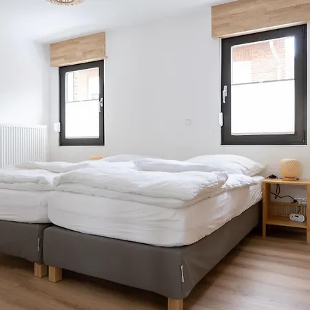 Ahorn, Wunderschoene, Neue Wohnungen, Ideal Fuer Ausfluege Ins Phantasialand, Staedte Koeln, Bruehl Und Bonn Oder Eifel Appartement *