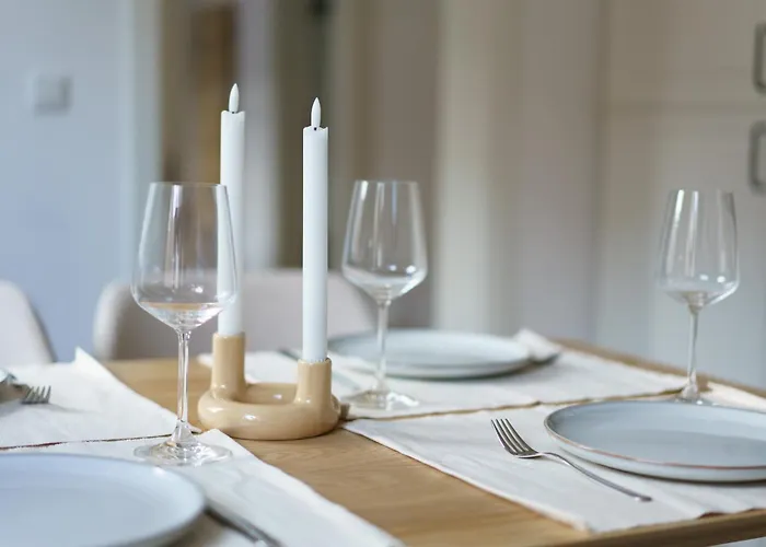 Ahorn, Wunderschoene, Neue Wohnungen, Ideal Fuer Ausfluege Ins Phantasialand, Staedte Koeln, Bruehl Und Bonn Oder Eifel