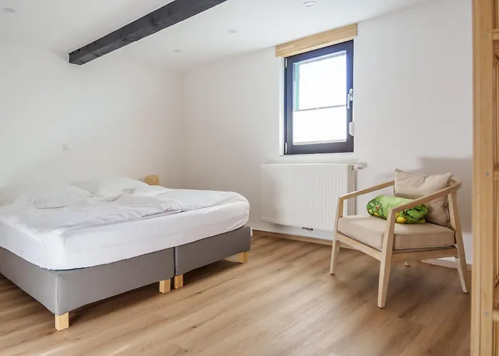 Ahorn, Wunderschoene, Neue Wohnungen, Ideal Fuer Ausfluege Ins Phantasialand, Staedte Koeln, Bruehl Und Bonn Oder Eifel شقة *