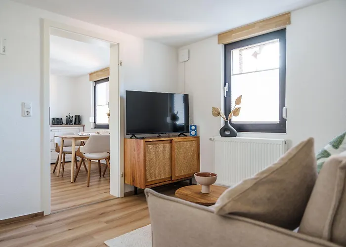 Ahorn, Wunderschoene, Neue Wohnungen, Ideal Fuer Ausfluege Ins Phantasialand, Staedte Koeln, Bruehl Und Bonn Oder Eifel شقة Weilerswist