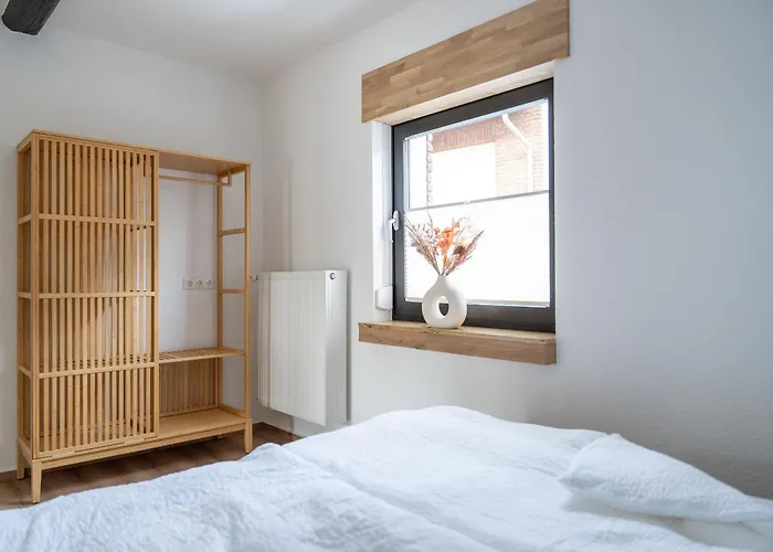 شقة Ahorn, Wunderschoene, Neue Wohnungen, Ideal Fuer Ausfluege Ins Phantasialand, Staedte Koeln, Bruehl Und Bonn Oder Eifel Weilerswist